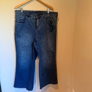 Universal Standard Wide Leg, Raw Hem Ankle Jeans 18 Stretch Denim